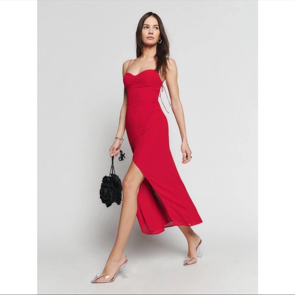 Show stopping cherry red Reformation Kourtney dress Size 0 NWOT